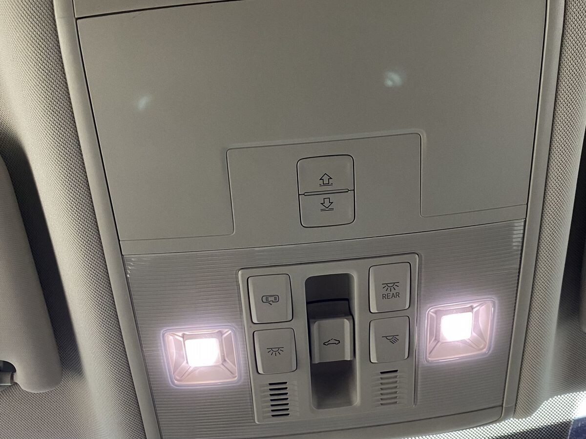 Volkswagen Sagitar L 2021 - фото автомобиля