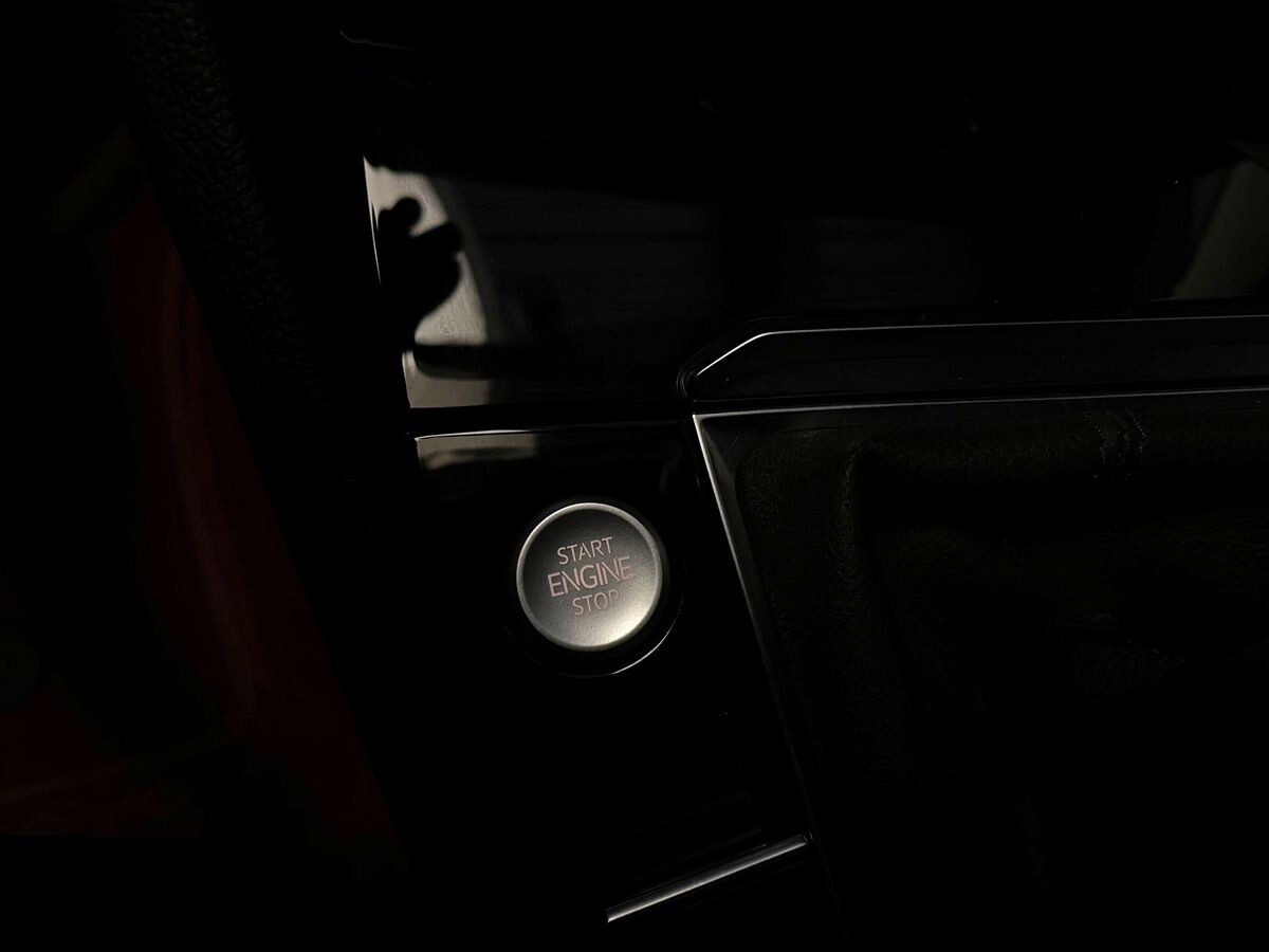 Volkswagen Sagitar L 2021 - фото автомобиля