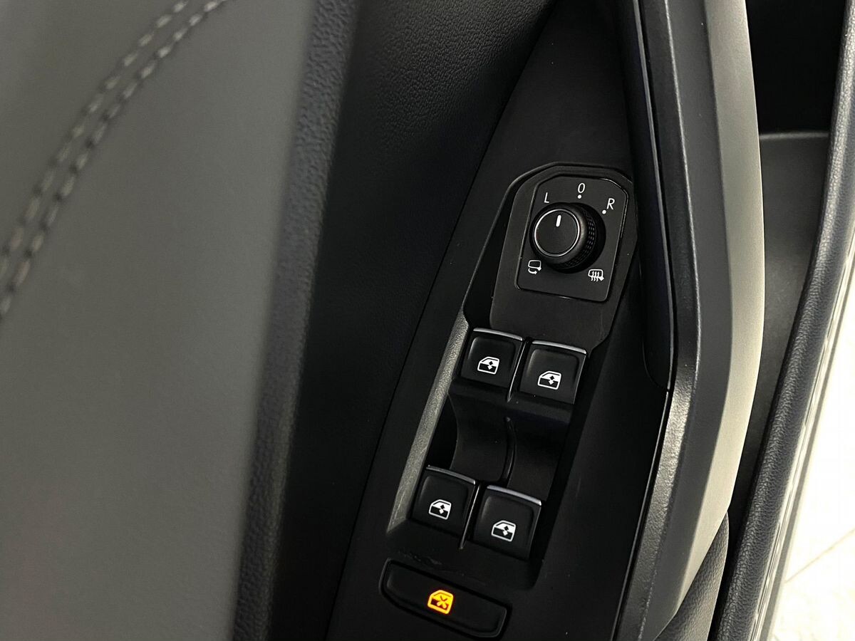 Volkswagen Sagitar L 2021 - фото автомобиля