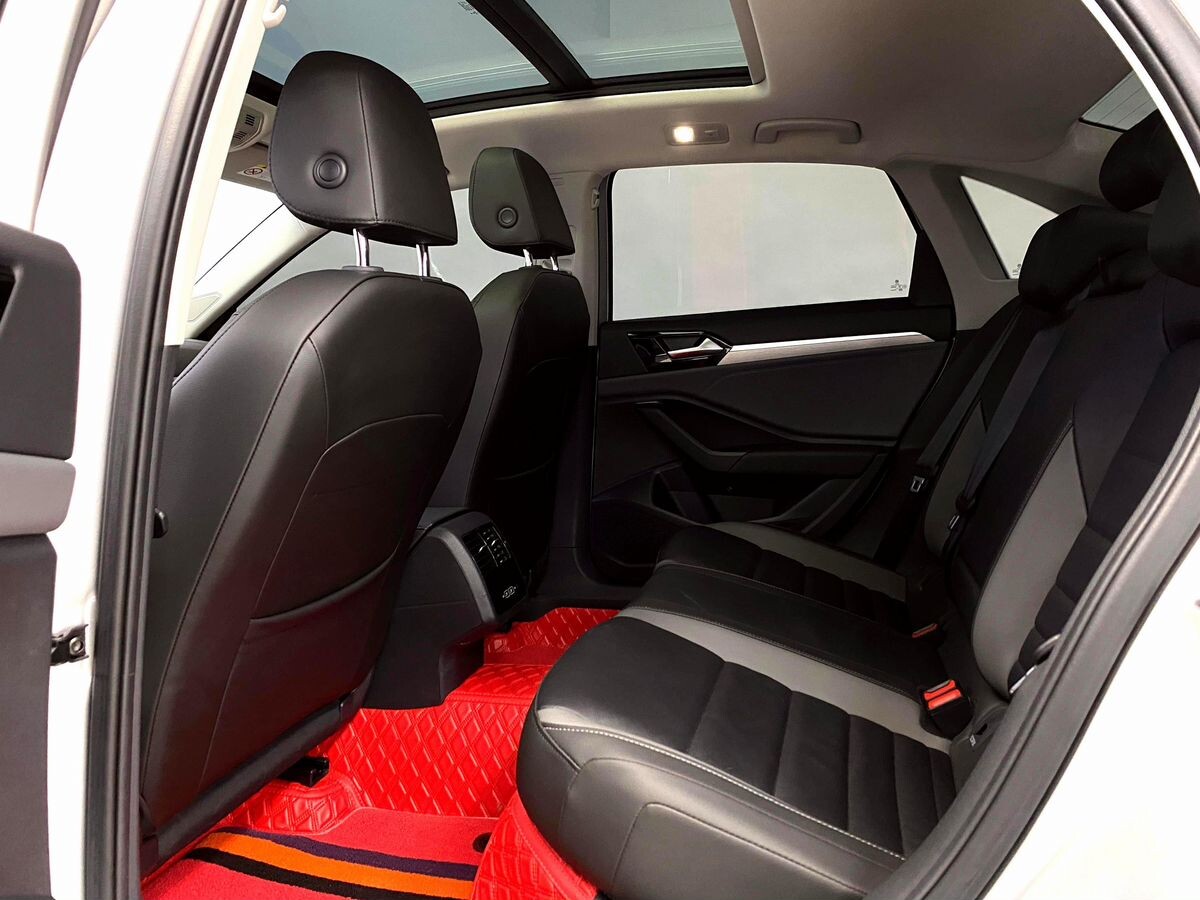 Volkswagen Sagitar L 2021 - фото автомобиля