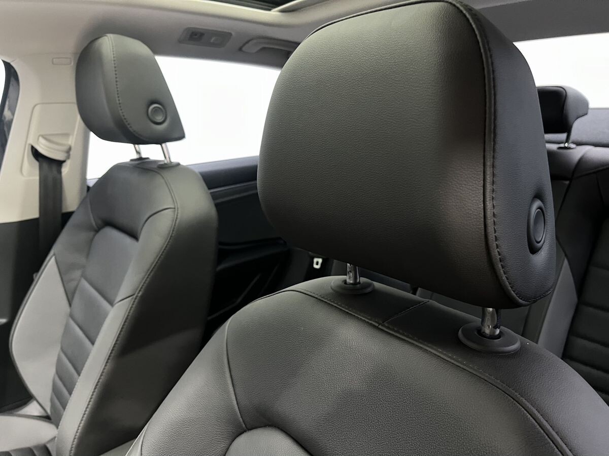 Volkswagen Sagitar L 2022 - фото автомобиля