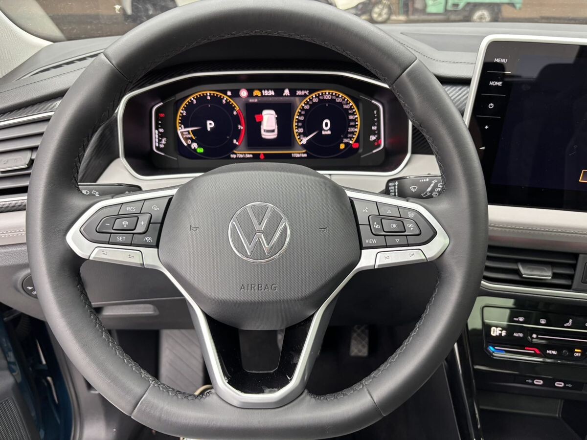 Volkswagen Tayron 2022 - фото автомобиля