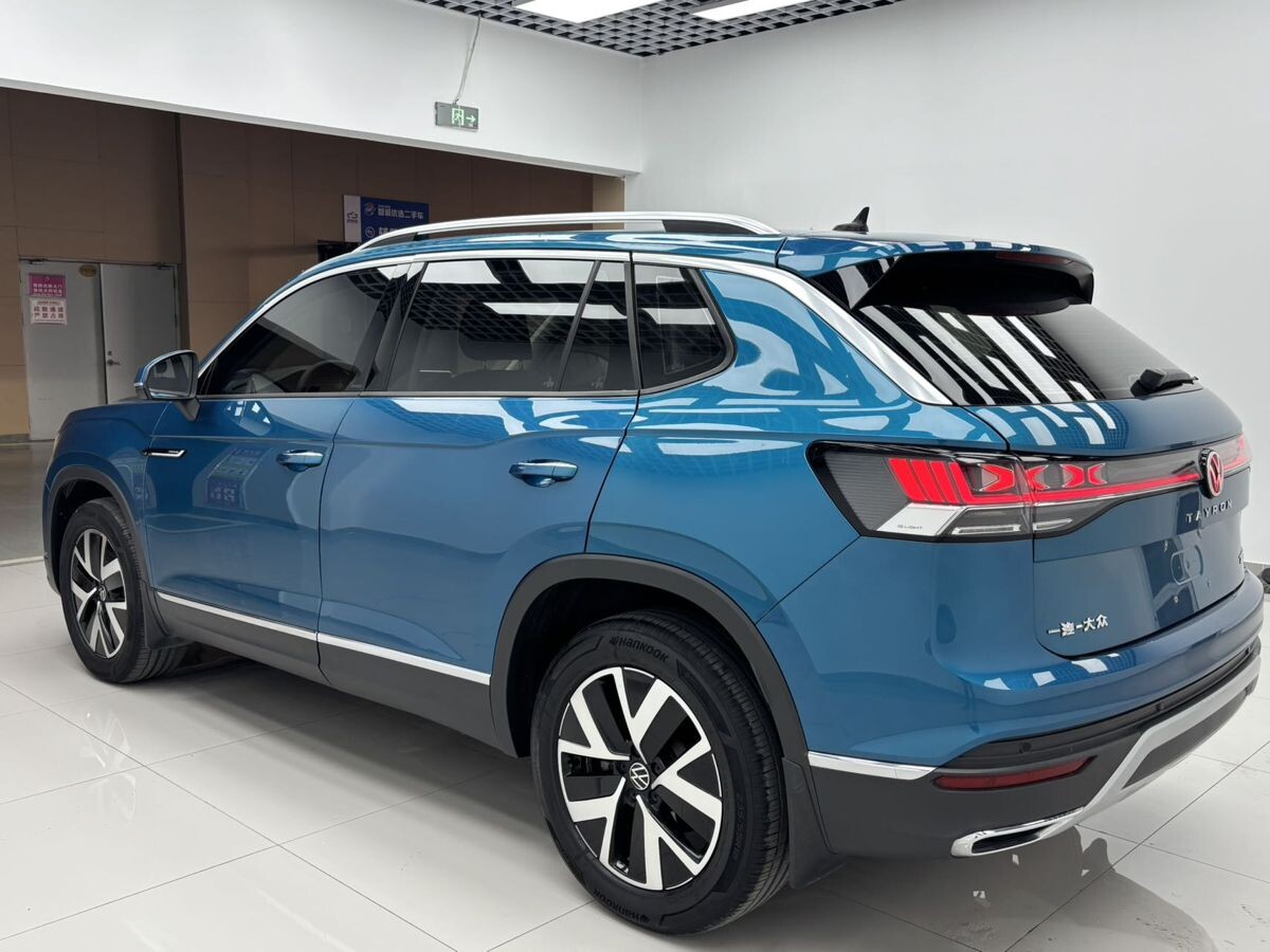 Volkswagen Tayron 2022 - фото автомобиля