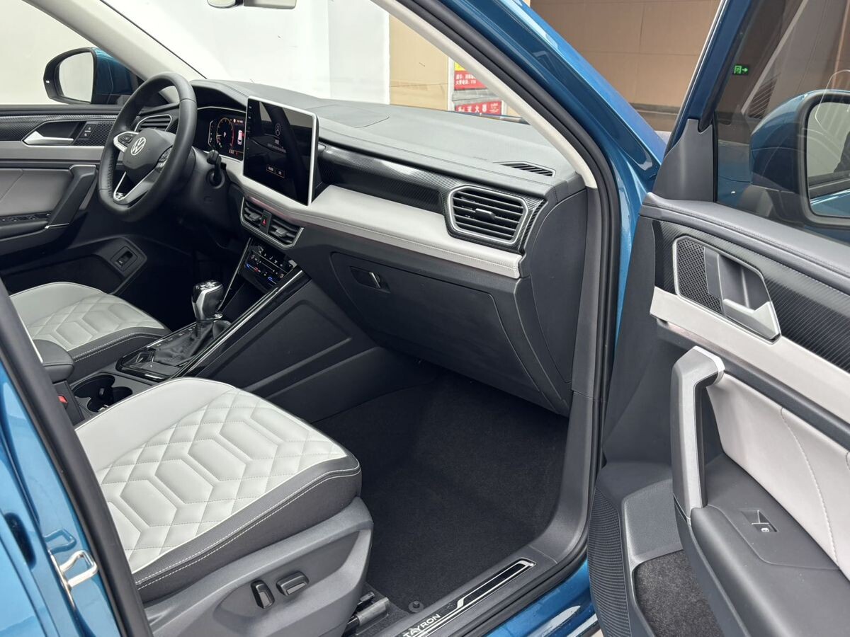 Volkswagen Tayron 2022 - фото автомобиля