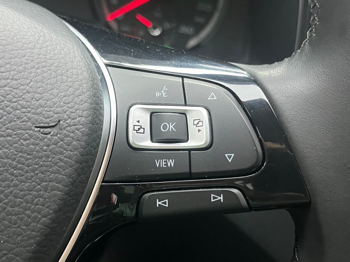 Volkswagen Tayron 2021 - фото автомобиля