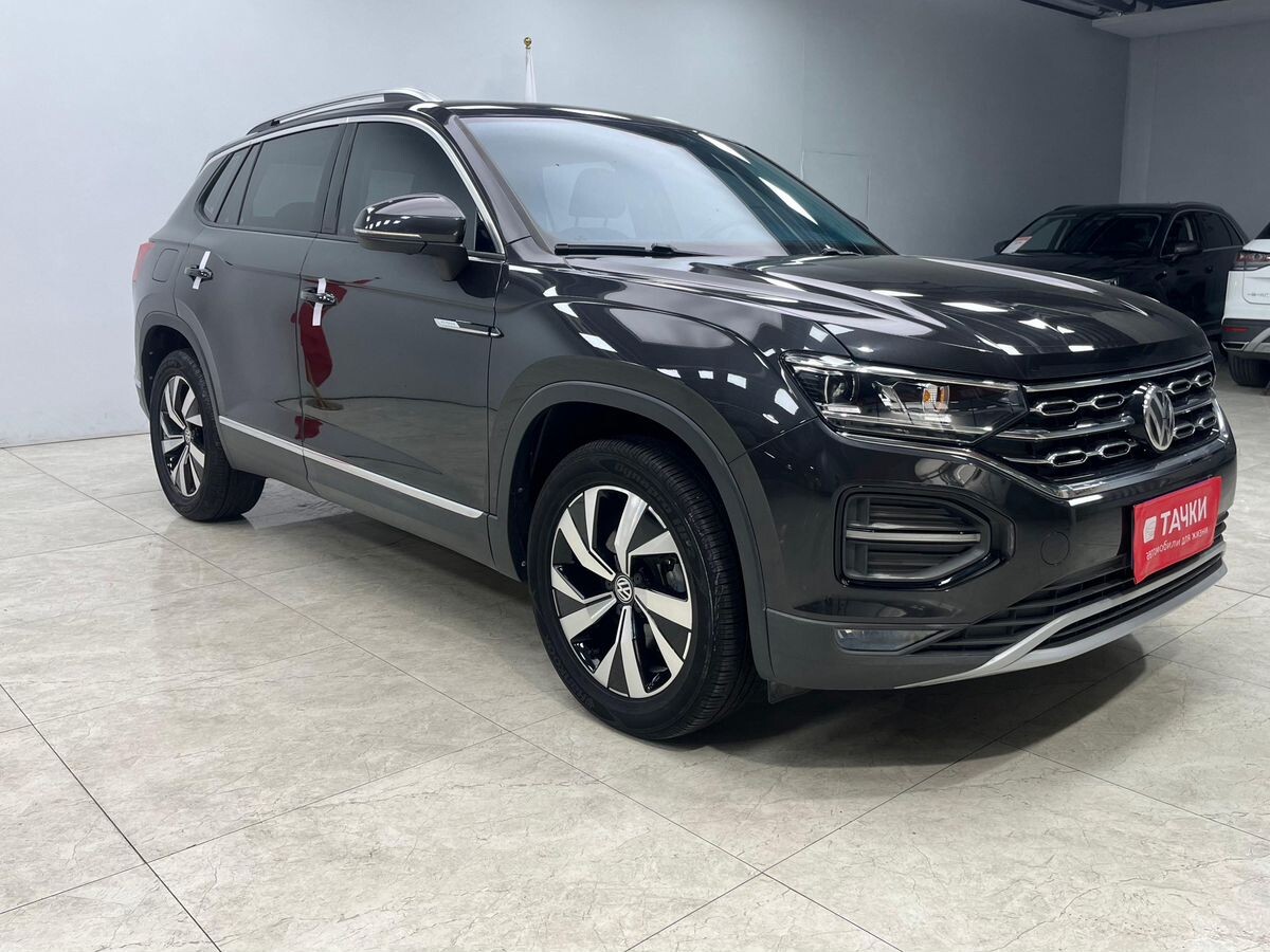Volkswagen Tayron 2021 - фото автомобиля