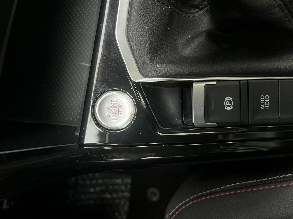 Volkswagen Tayron 2021 - фото автомобиля