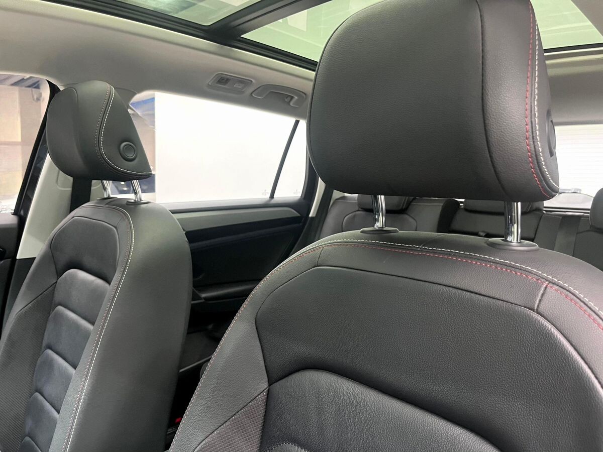 Volkswagen Tayron 2021 - фото автомобиля