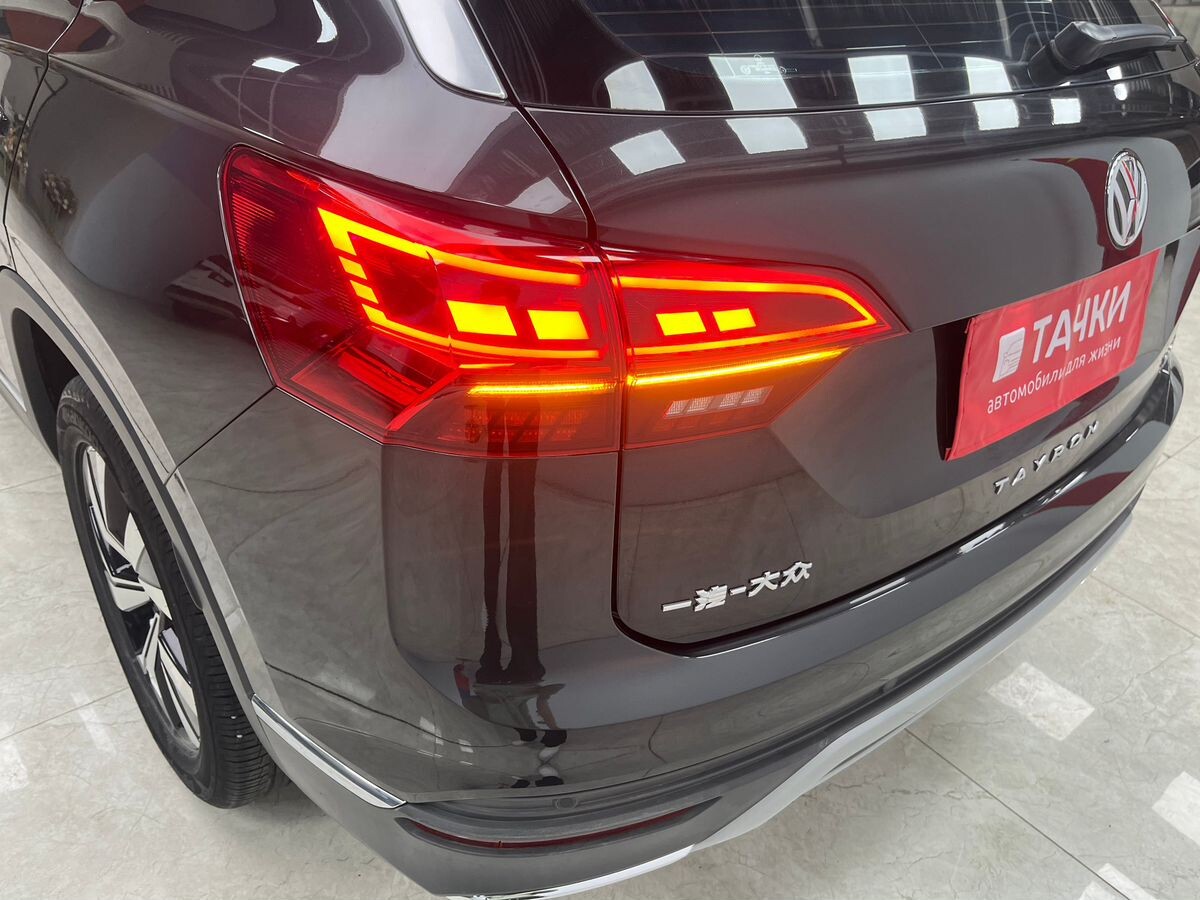 Volkswagen Tayron 2021 - фото автомобиля