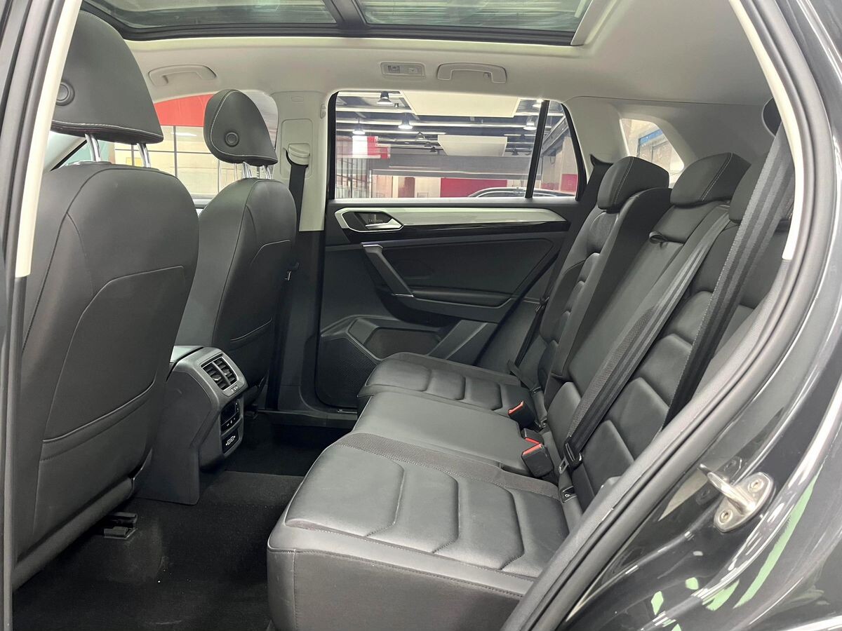 Volkswagen Tayron 2021 - фото автомобиля