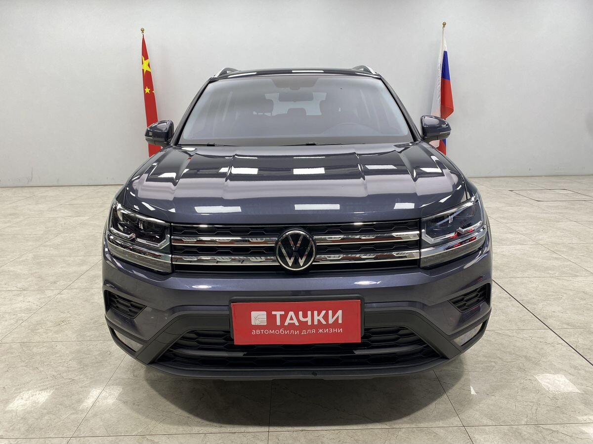 Volkswagen Tharu 2021 - фото автомобиля