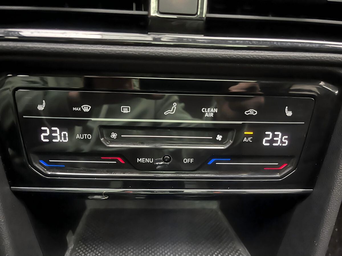 Volkswagen Tharu 2022 - фото автомобиля