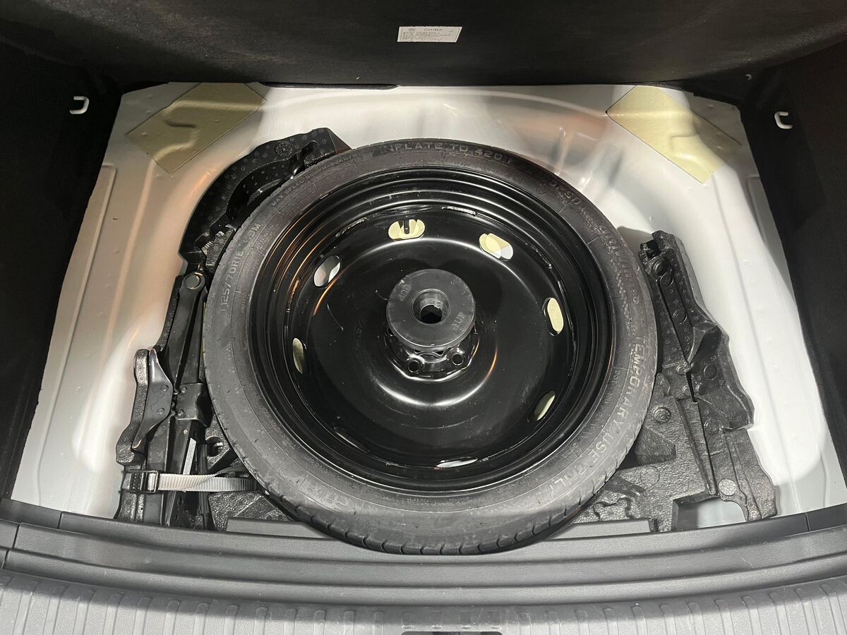 Volkswagen Tharu 2022 - фото автомобиля