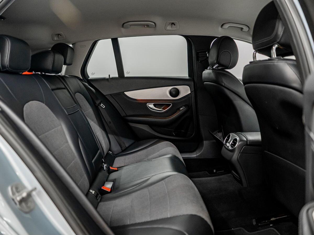 Mercedes-Benz C-Class 2014 - фото автомобиля