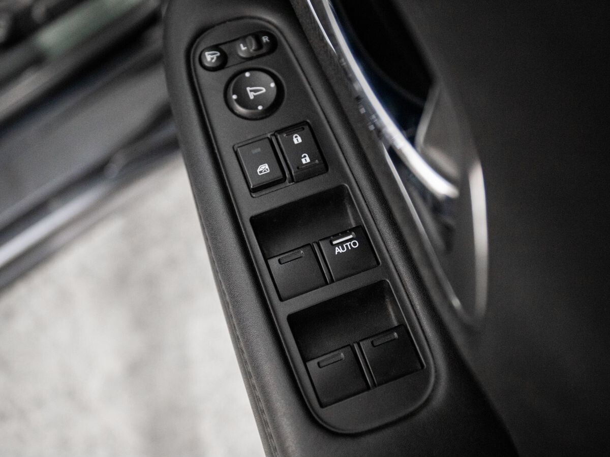 Honda Vezel 2017 - фото автомобиля