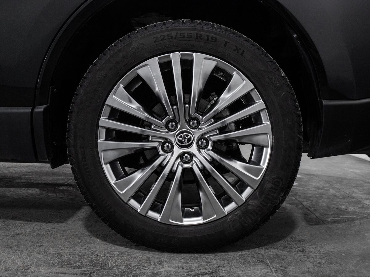 Toyota Harrier 2020 - фото автомобиля