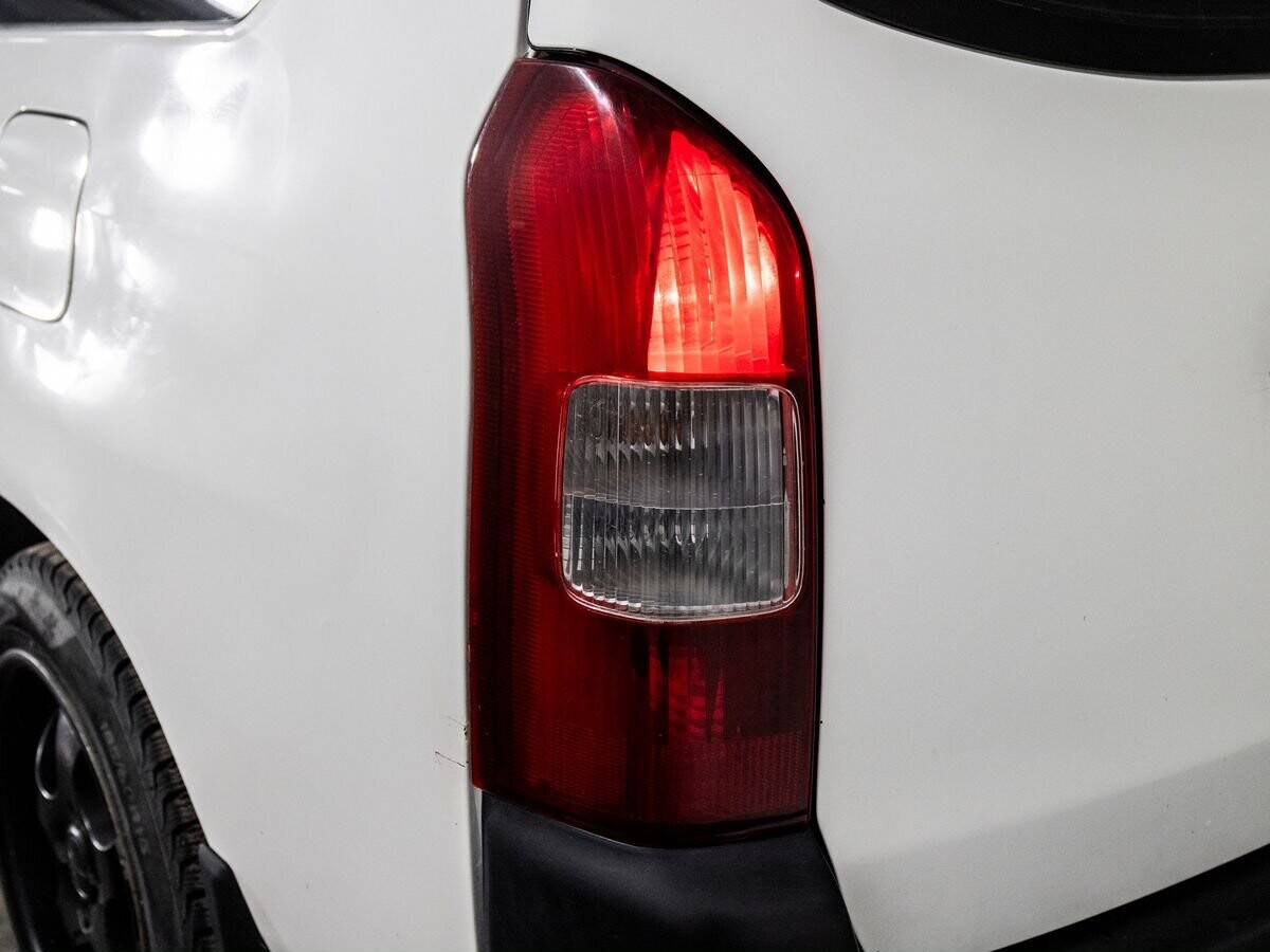 Toyota Probox 2009 - фото автомобиля