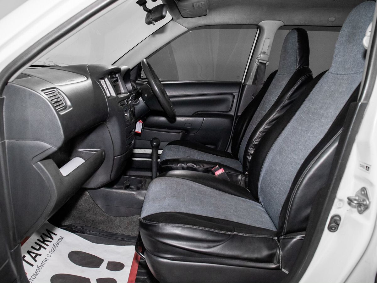 Toyota Probox 2009 - фото автомобиля