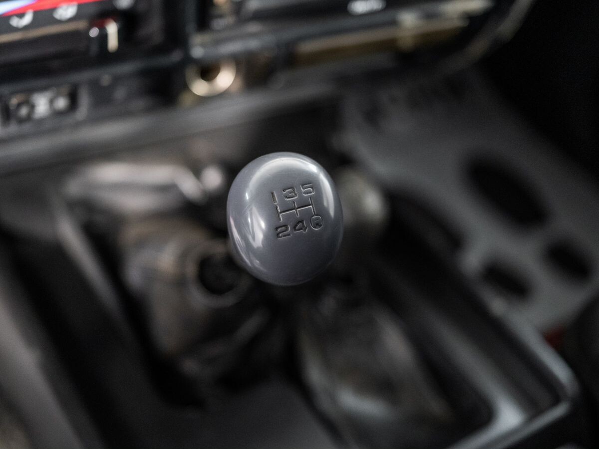 Toyota Land Cruiser 1996 - фото автомобиля