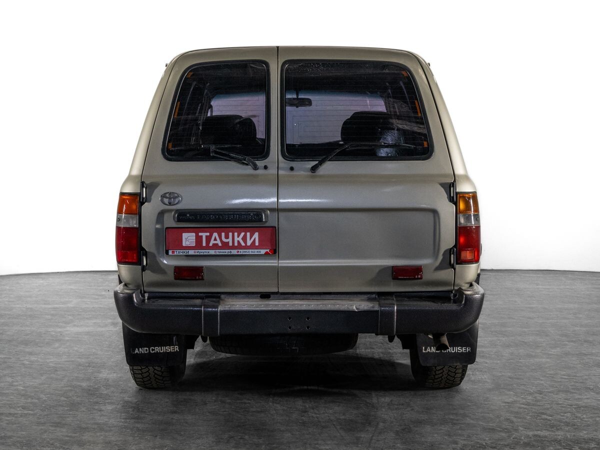 Toyota Land Cruiser 1996 - фото автомобиля