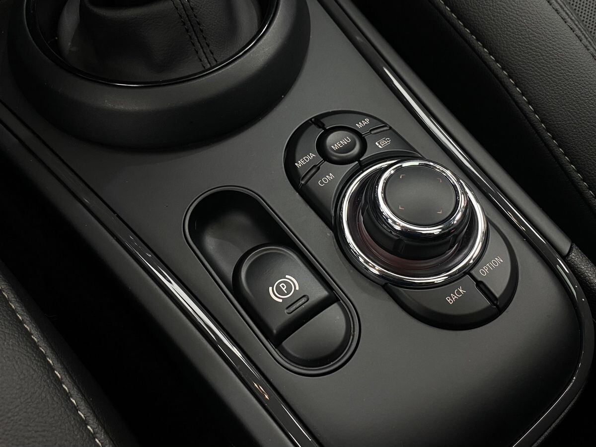 MINI Countryman 2021 - фото автомобиля