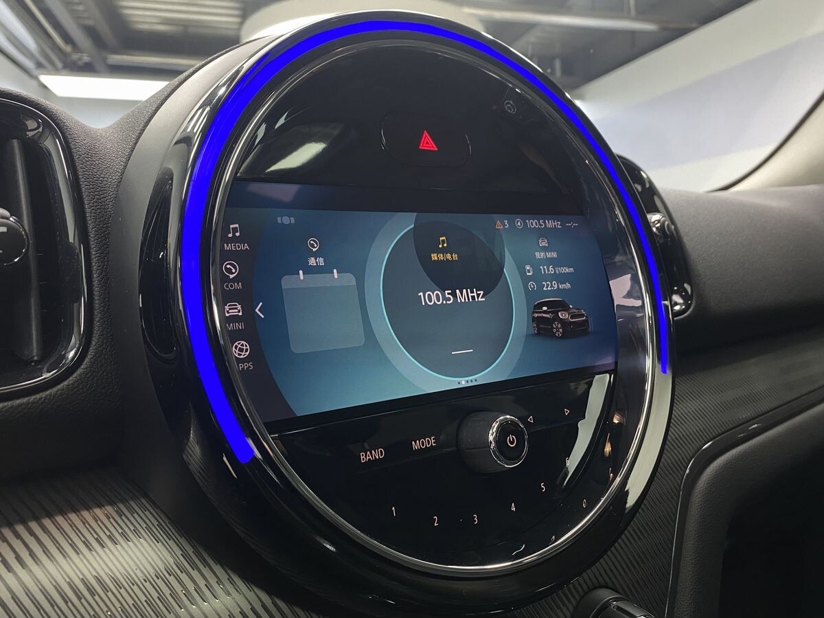 MINI Countryman 2021 - фото автомобиля