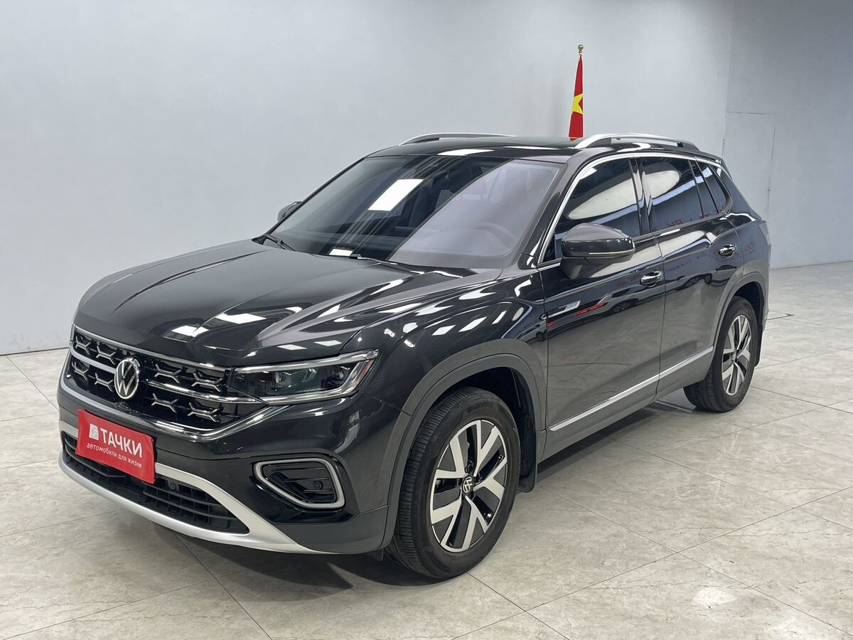 Volkswagen Tayron 2022 - фото автомобиля