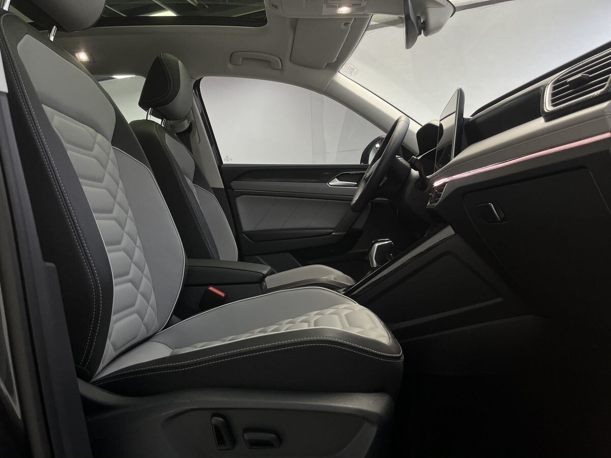 Volkswagen Tayron 2022 - фото автомобиля