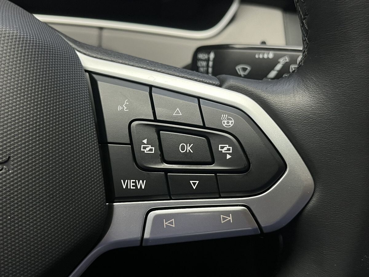 Volkswagen Tayron 2022 - фото автомобиля