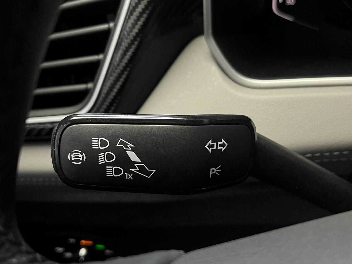 Volkswagen Tayron 2022 - фото автомобиля