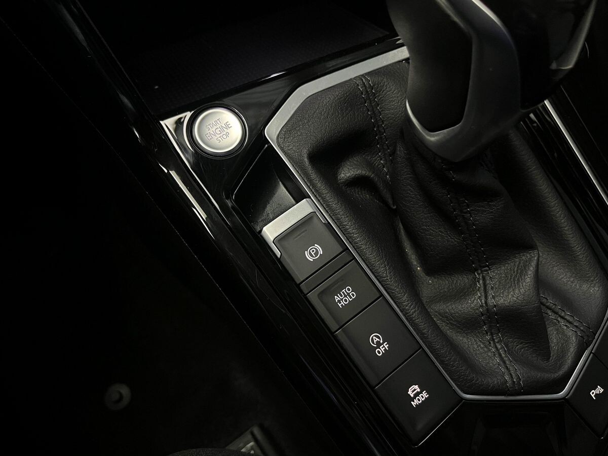 Volkswagen Tayron 2022 - фото автомобиля