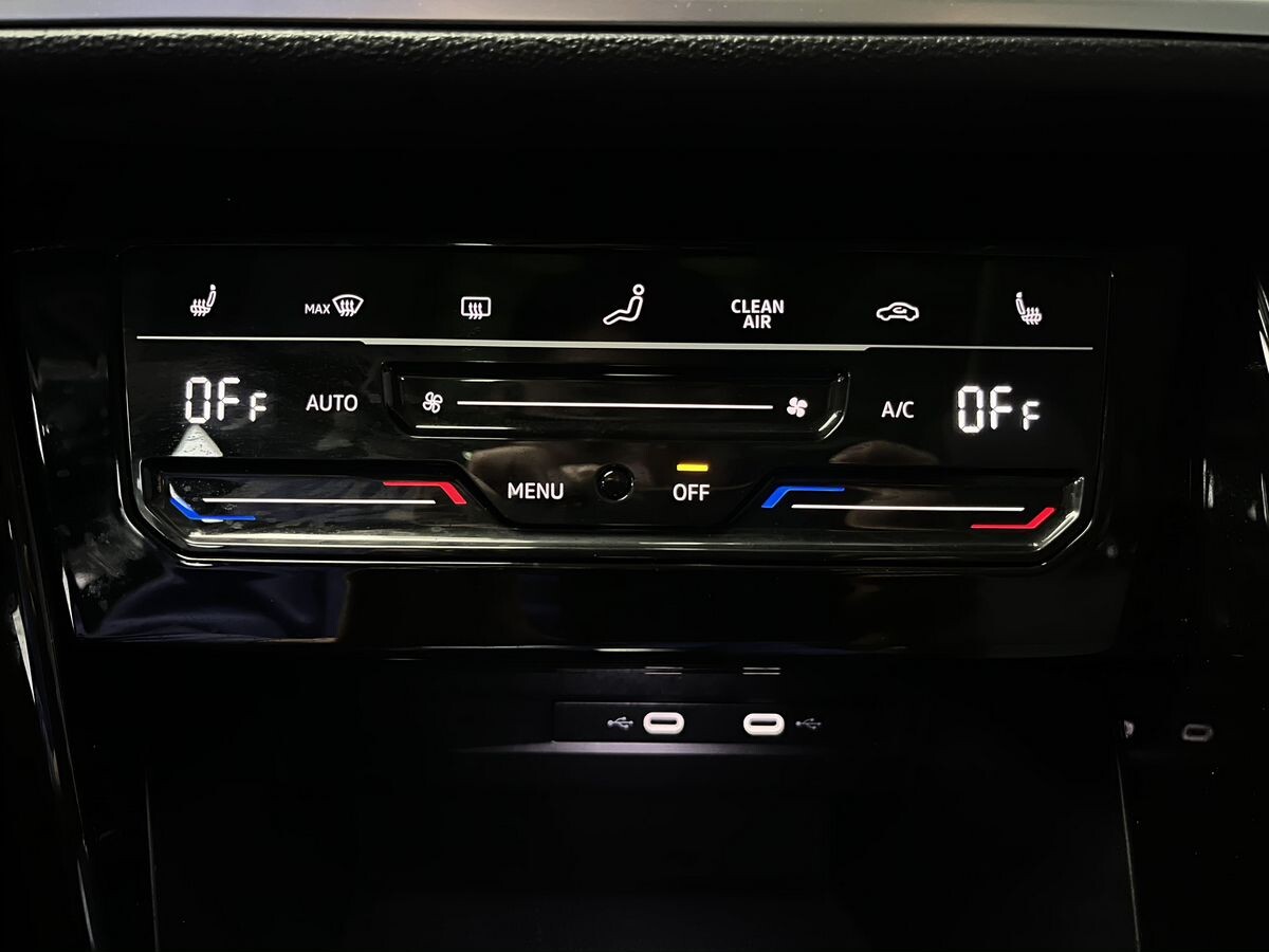 Volkswagen Tayron 2022 - фото автомобиля