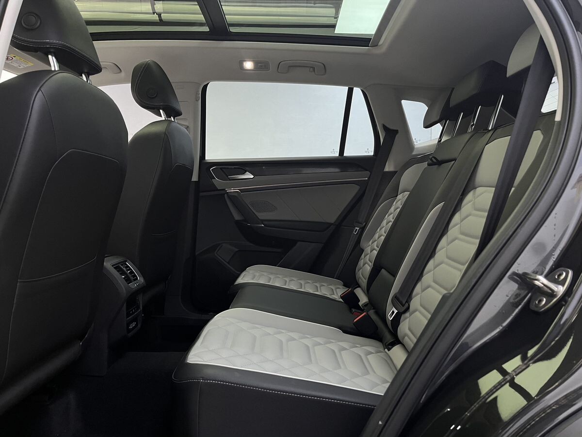 Volkswagen Tayron 2022 - фото автомобиля