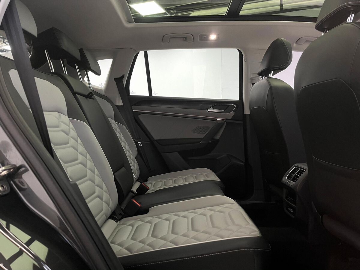 Volkswagen Tayron 2022 - фото автомобиля