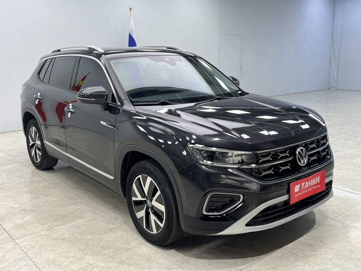 Volkswagen Tayron 2022 - фото автомобиля