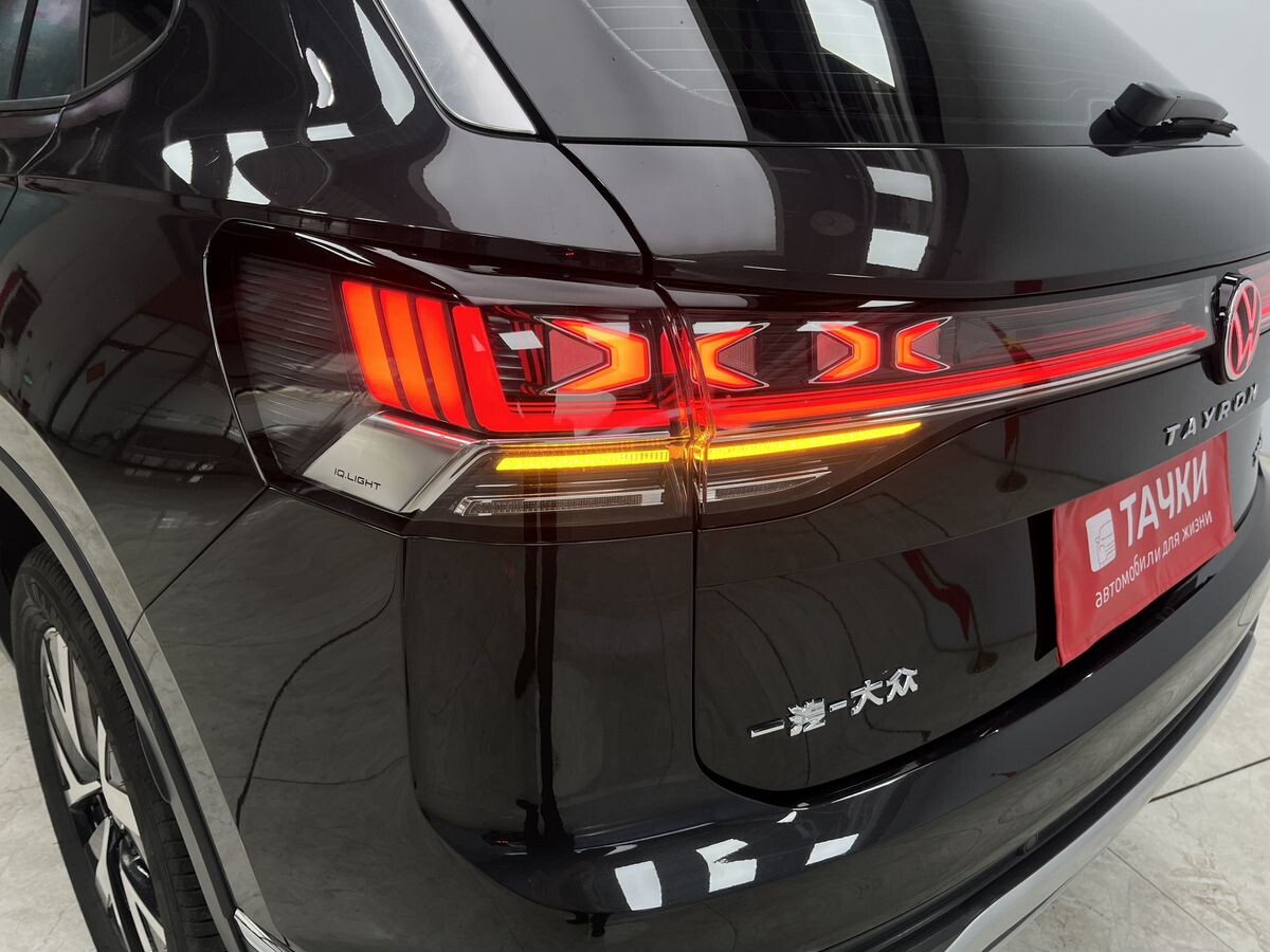 Volkswagen Tayron 2022 - фото автомобиля