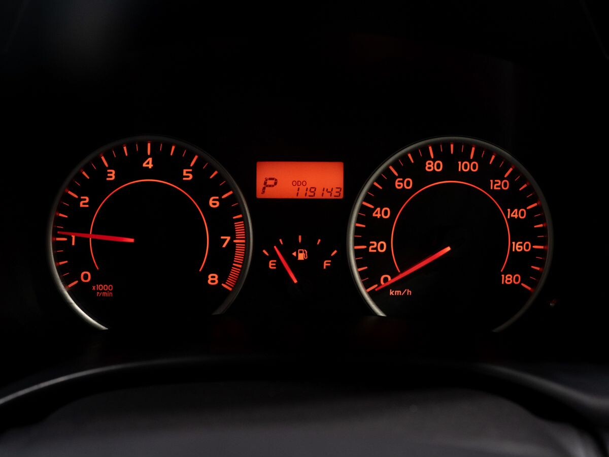 Toyota Wish 2014 - фото автомобиля