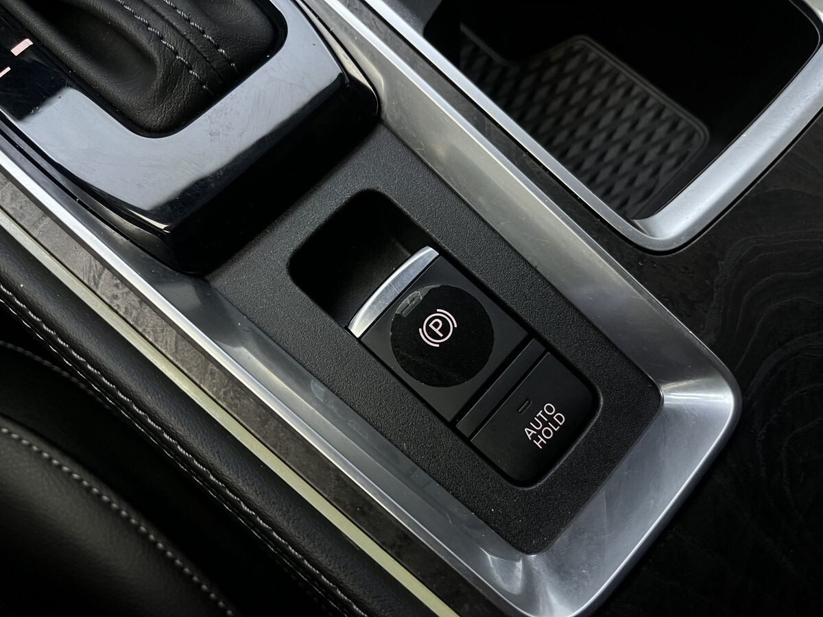 Nissan Altima 2023 - фото автомобиля