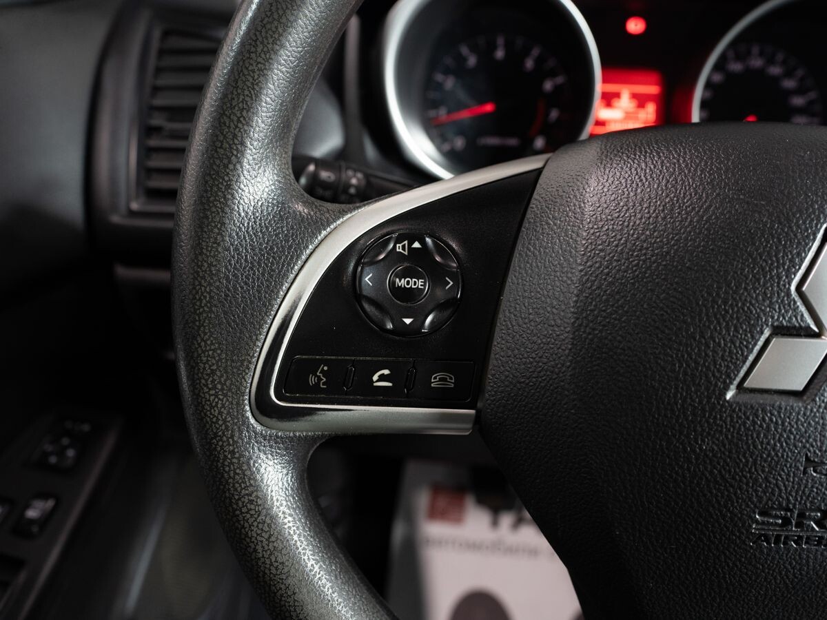 Mitsubishi ASX 2013 - фото автомобиля