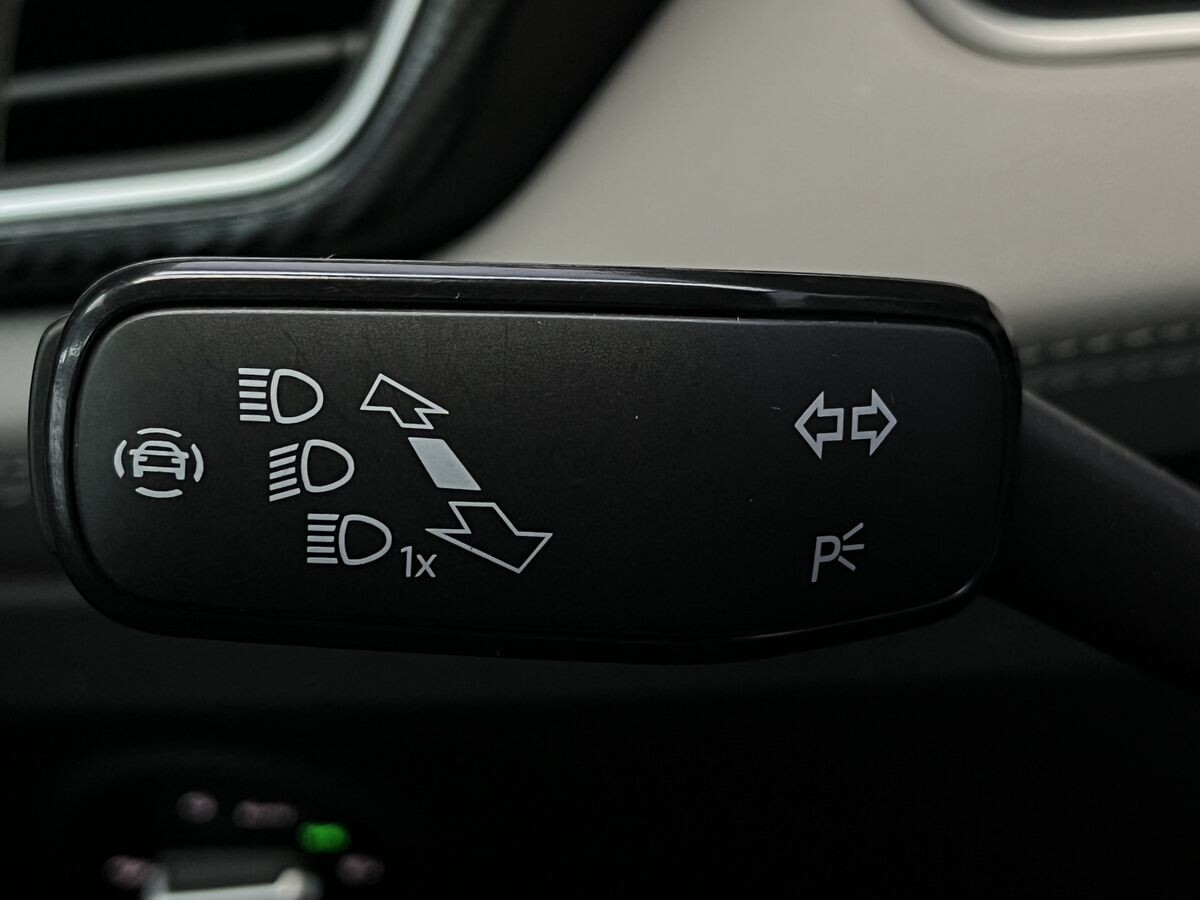 Volkswagen Tayron 2022 - фото автомобиля