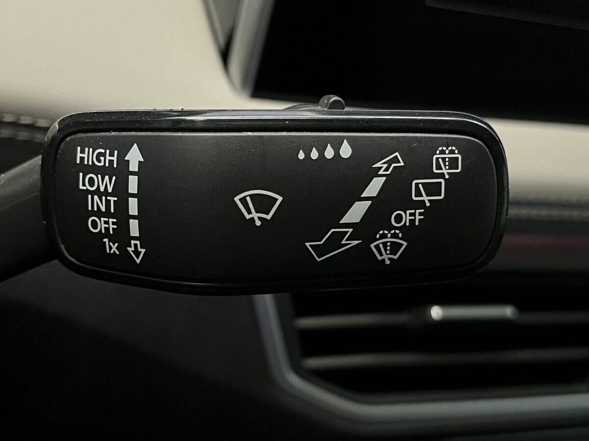 Volkswagen Tayron 2022 - фото автомобиля