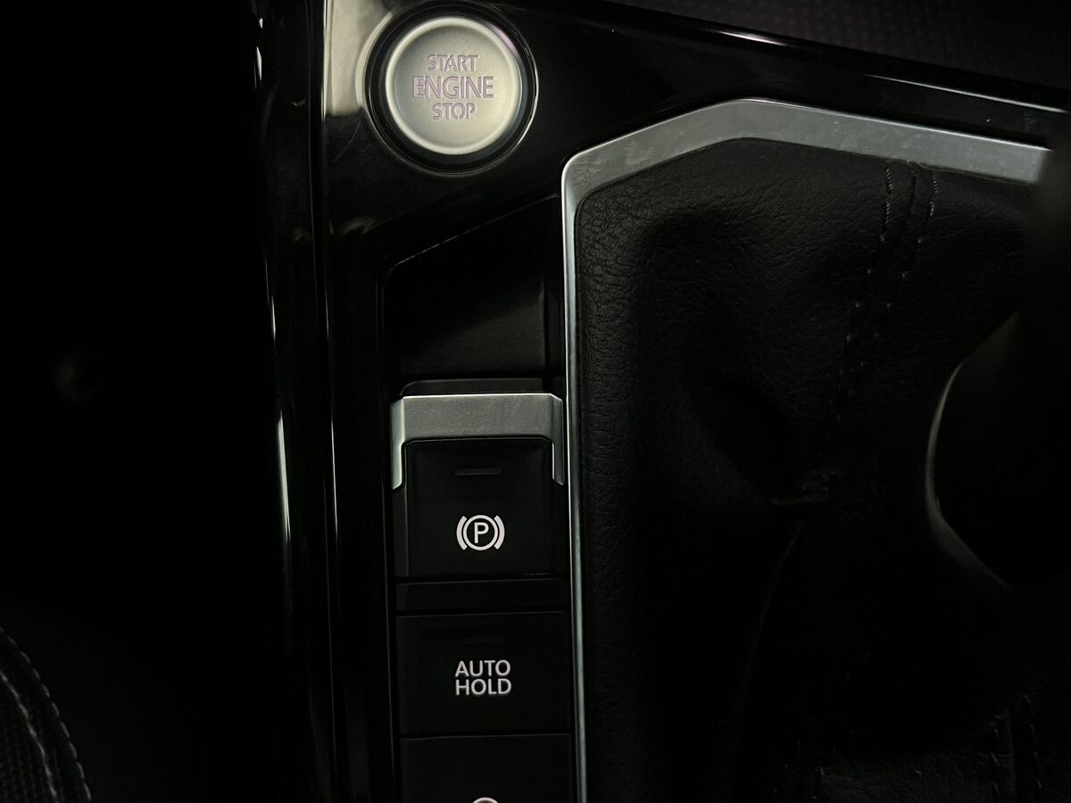 Volkswagen Tayron 2022 - фото автомобиля