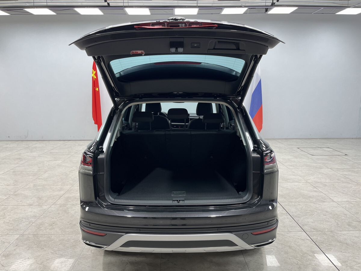 Volkswagen Tayron 2022 - фото автомобиля