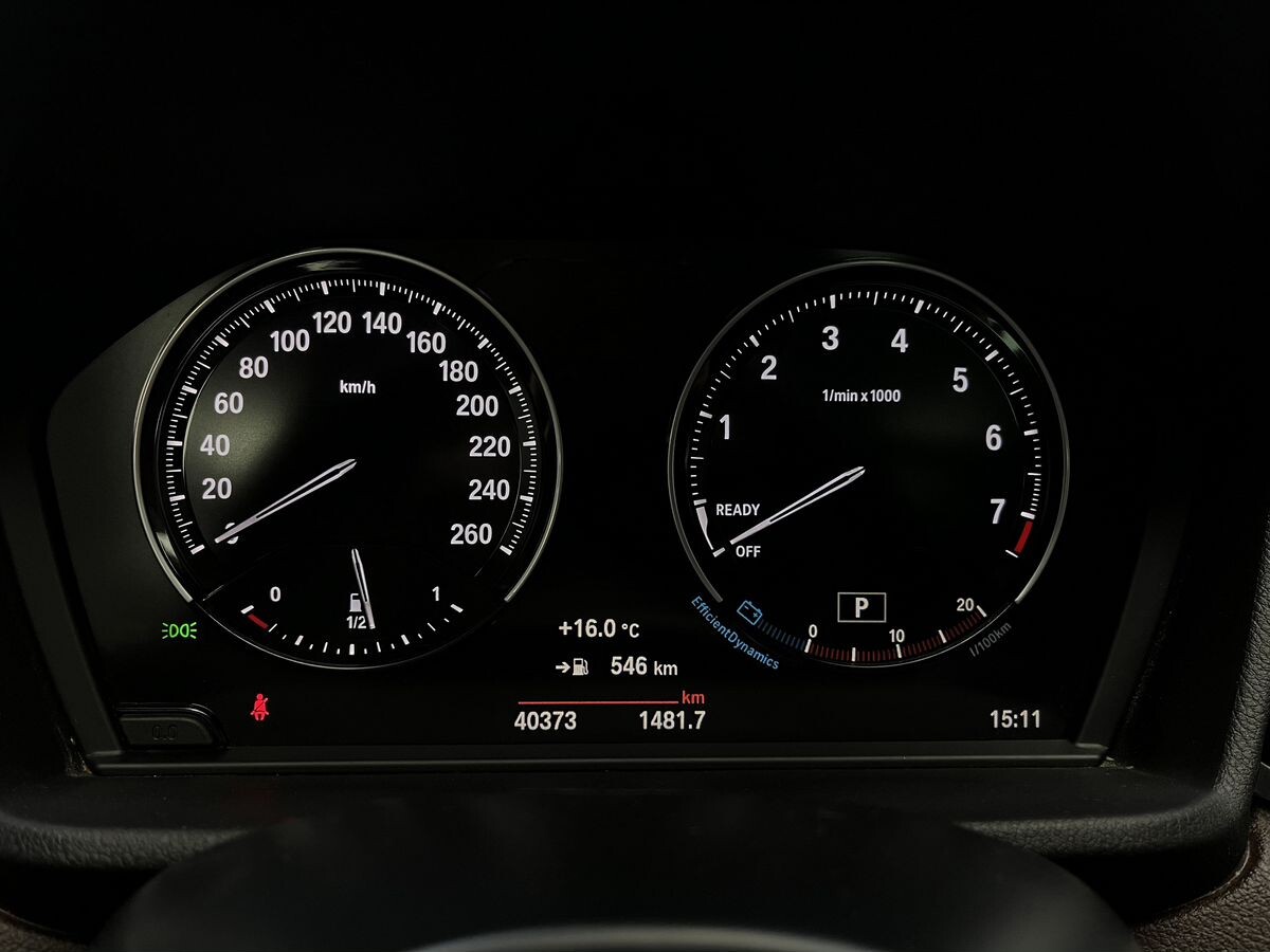 BMW X1 2022 - фото автомобиля