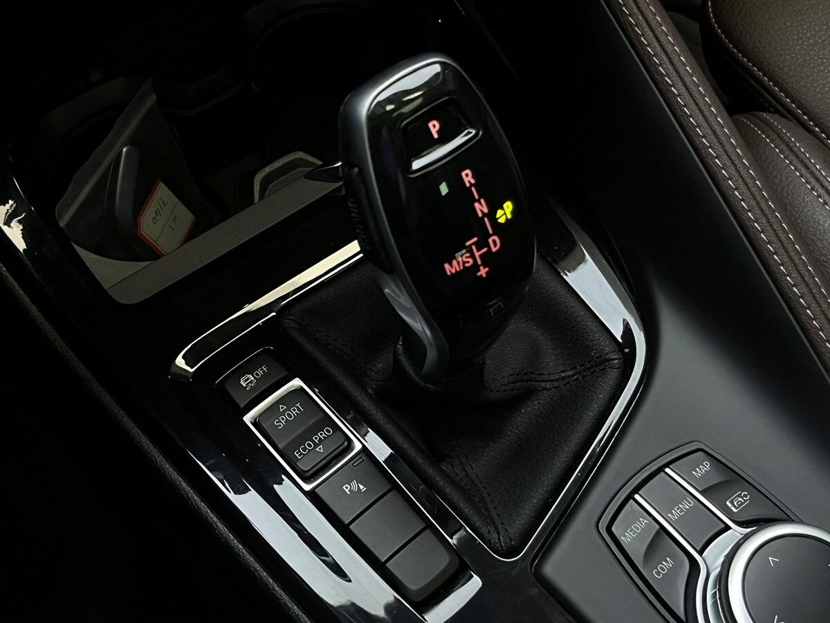 BMW X1 2022 - фото автомобиля