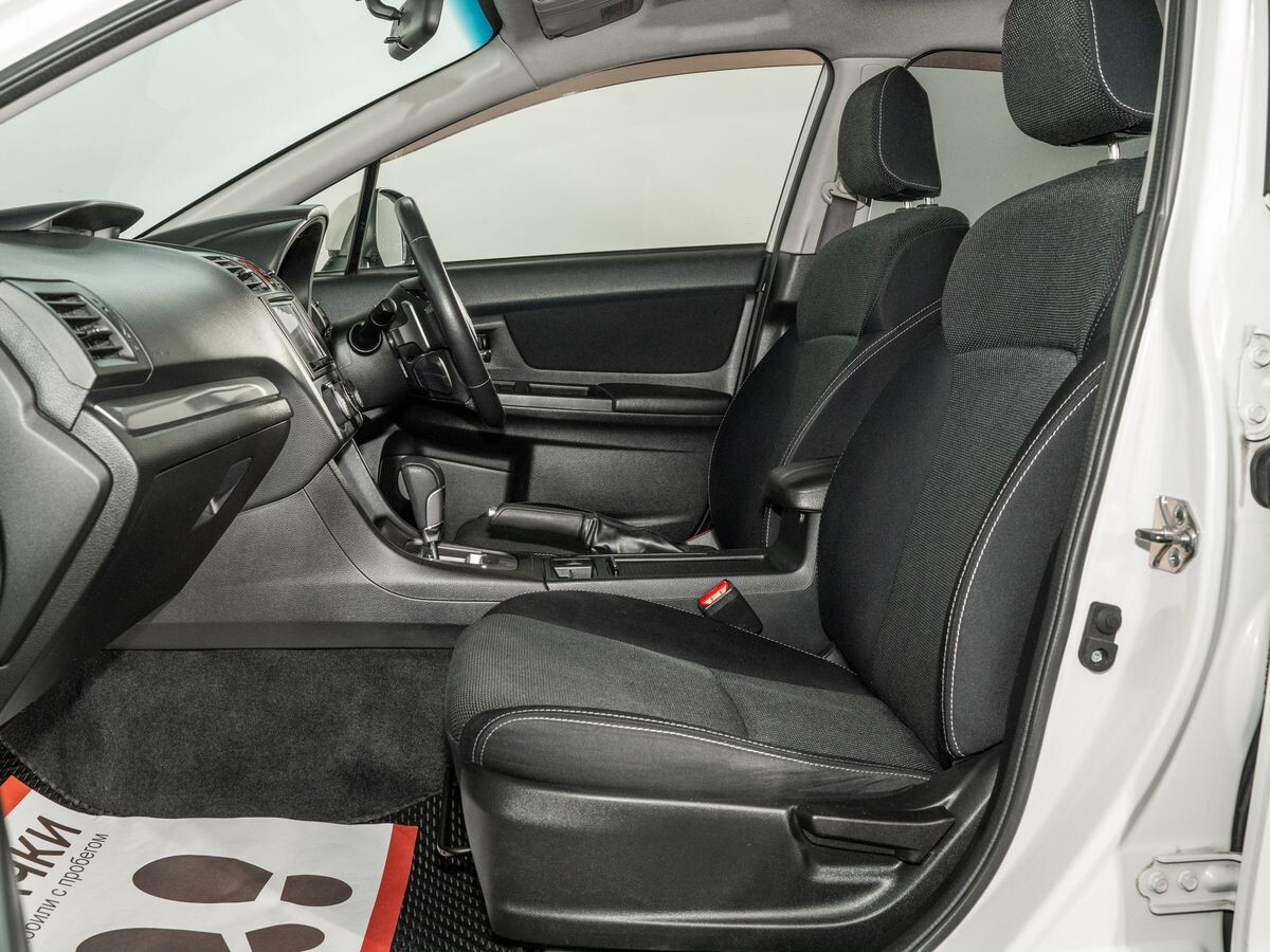 Subaru XV 2013 - фото автомобиля