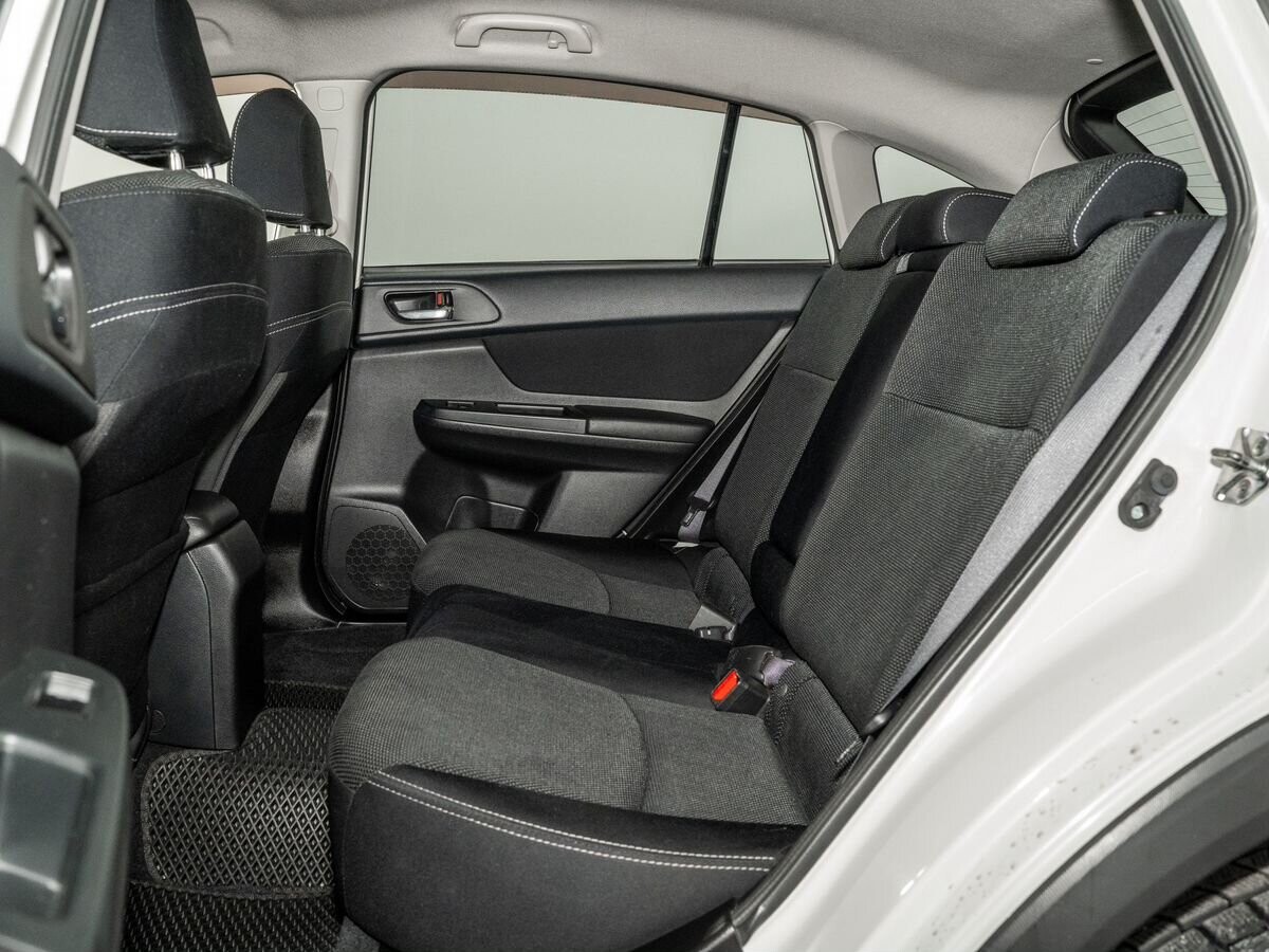 Subaru XV 2013 - фото автомобиля