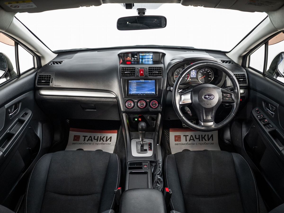 Subaru XV 2013 - фото автомобиля