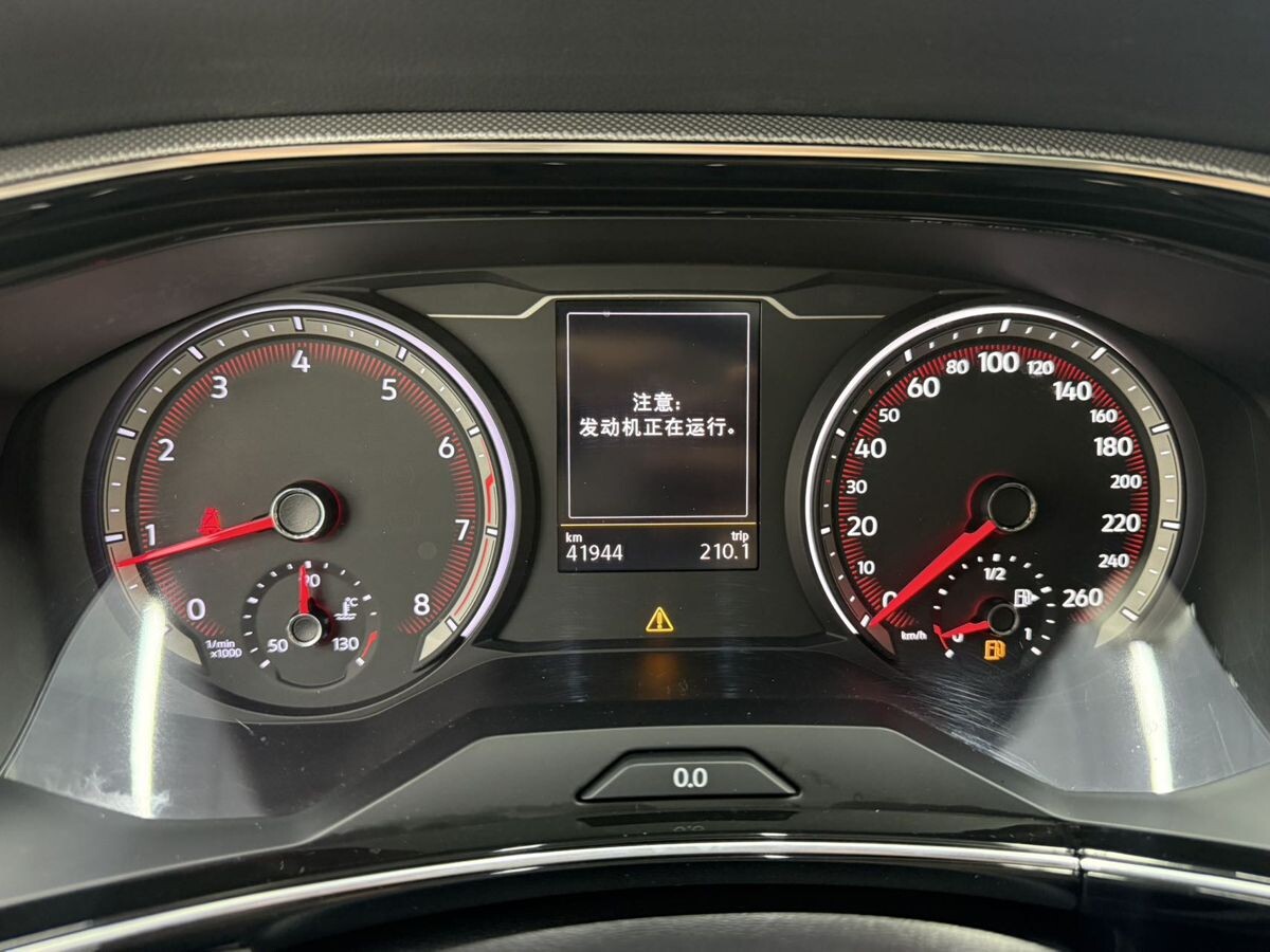 Volkswagen Tayron 2022 - фото автомобиля