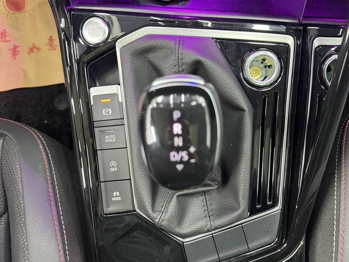 Volkswagen Tayron 2022 - фото автомобиля